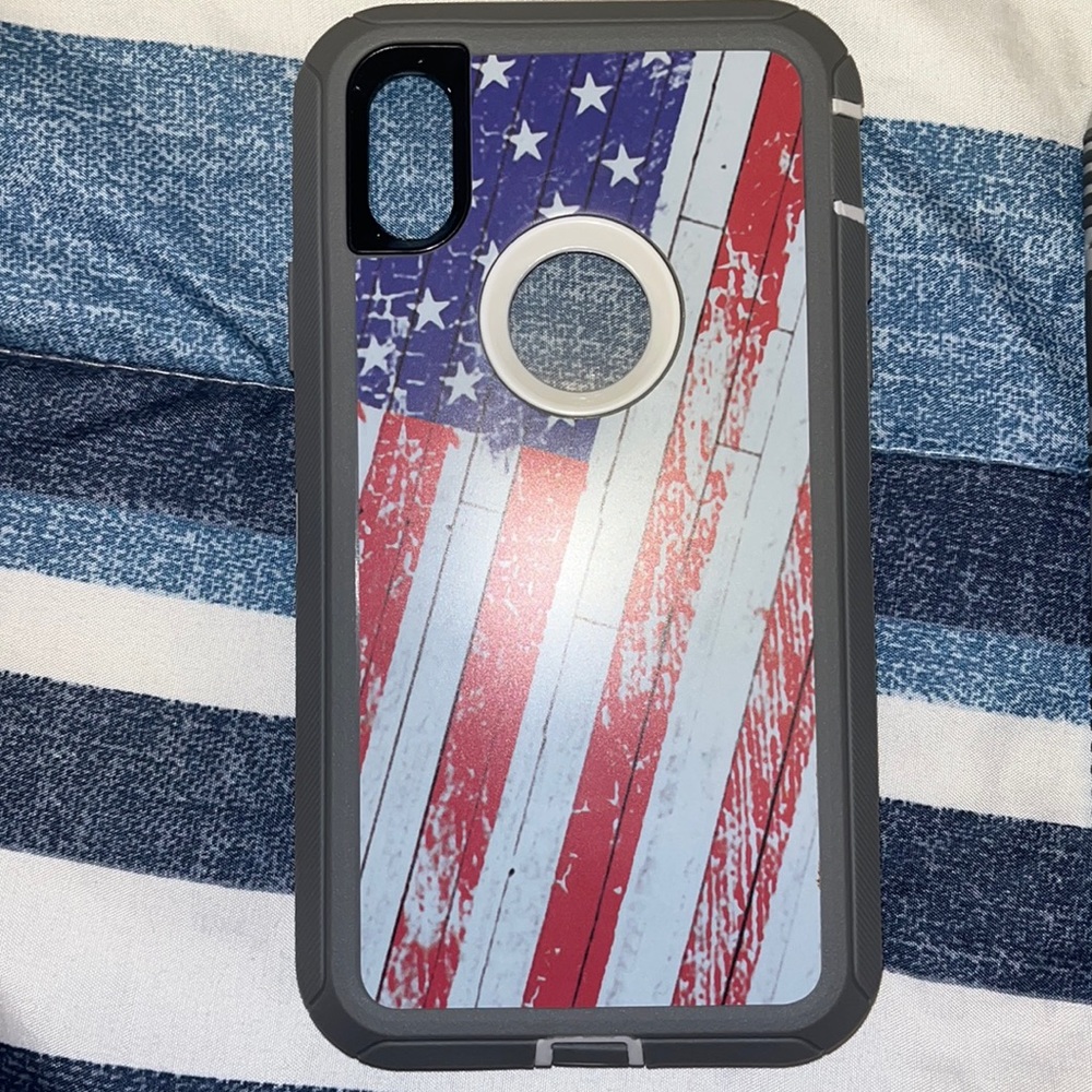 3 speck located top right and two and a otter box located top left all iPhone XR
